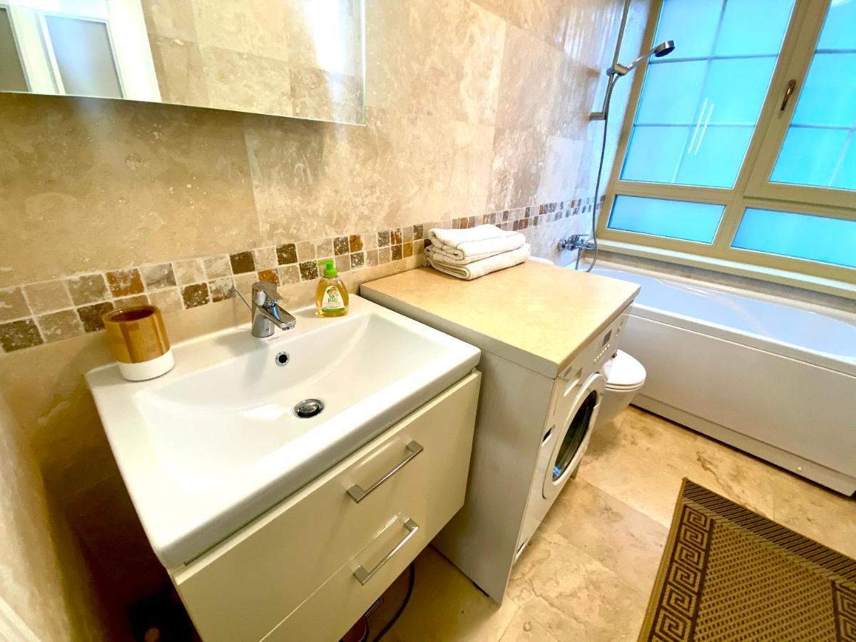 Apartament Sara Apartment Iasi Bagian luar foto