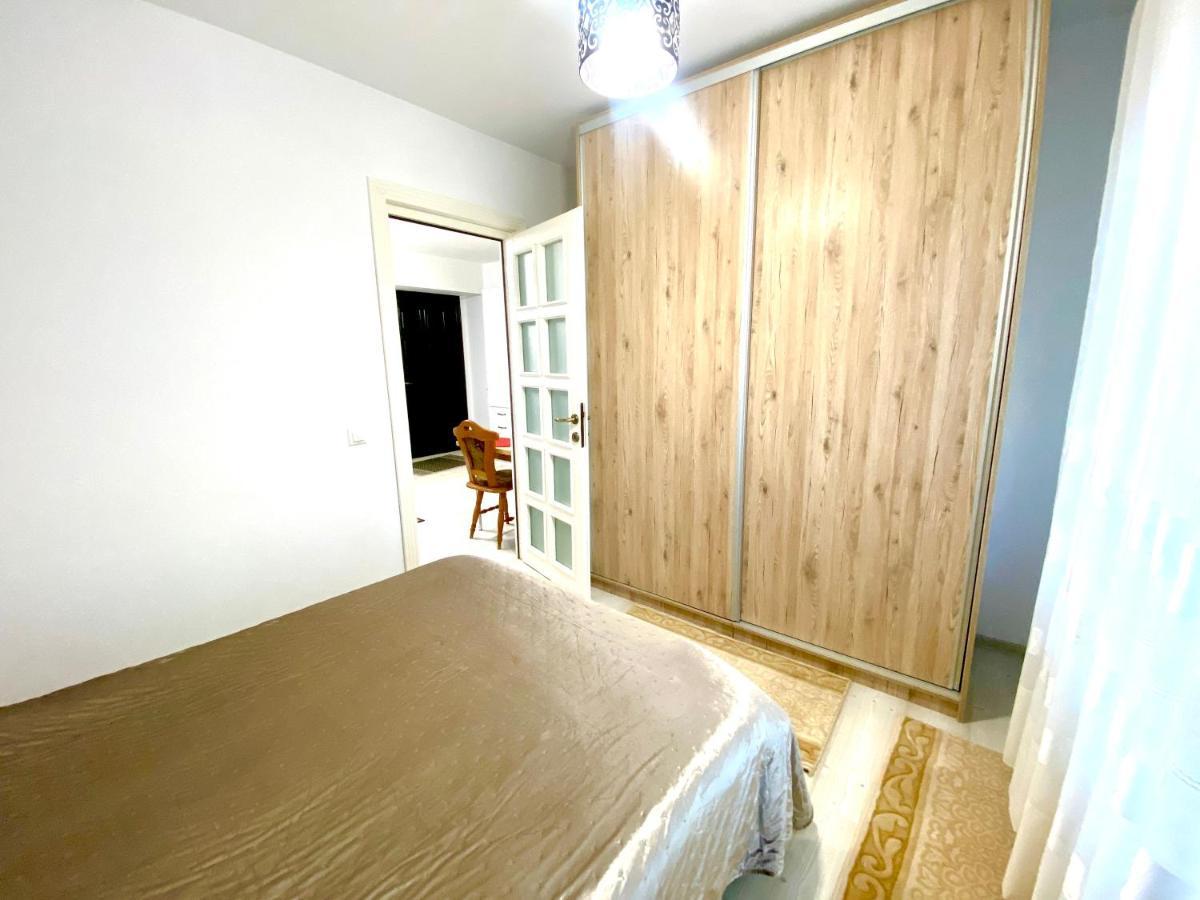 Apartament Sara Apartment Iasi Bagian luar foto